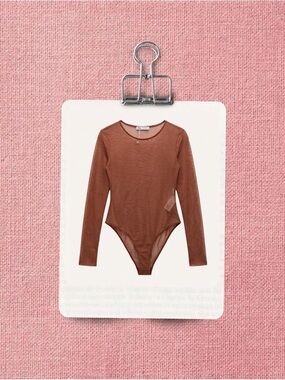 Zara Blush Mesh Bodysuit
Size small
#zara #mesh #bodysuit #longsleeve #fall